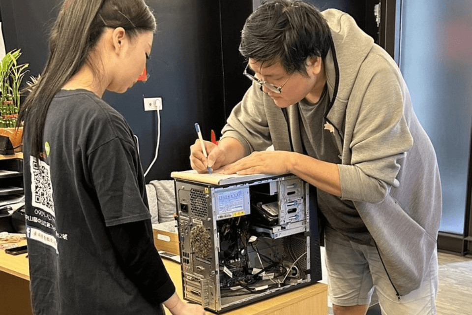 黃同學電腦維修